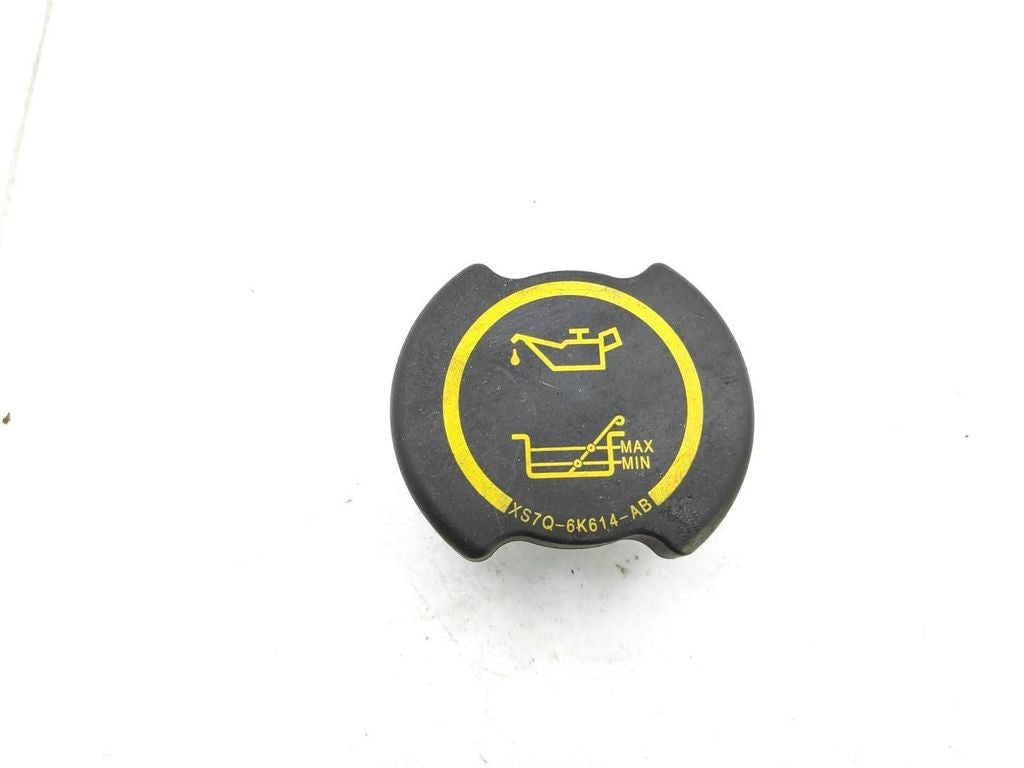 Ford Mondeo Mk III 2002 Diesel oil filler cap XS7Q6K614AB