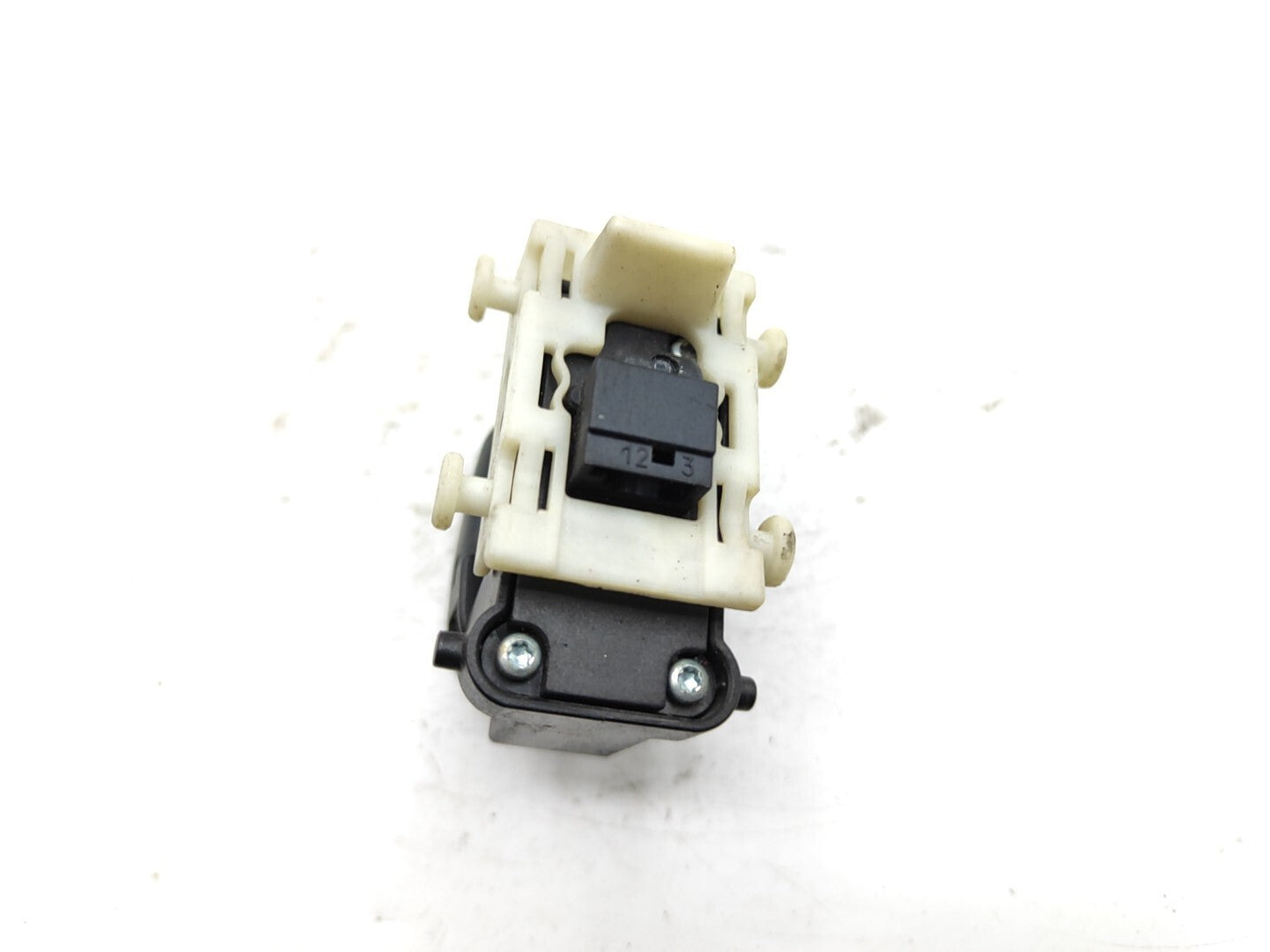 Mercedes Benz C Class C220 W203 2005 Power Window Switch Button A2038200210