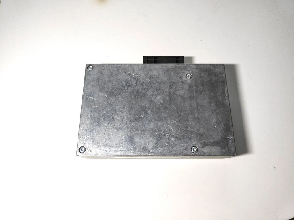 Audi A4 S4 B6 8E 8H 2002 Bluetooth control unit module 8P0862335D