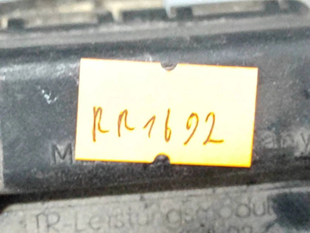 Audi A6 S6 C4 4A 1996 Heater regulator blower fan resistor module 4A0820521A