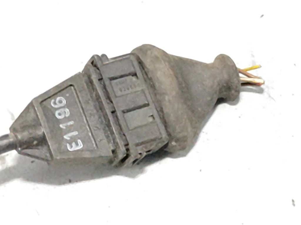 Audi 100 S4 C4 1993 Interior Air heater flap actuator motor 443820511A