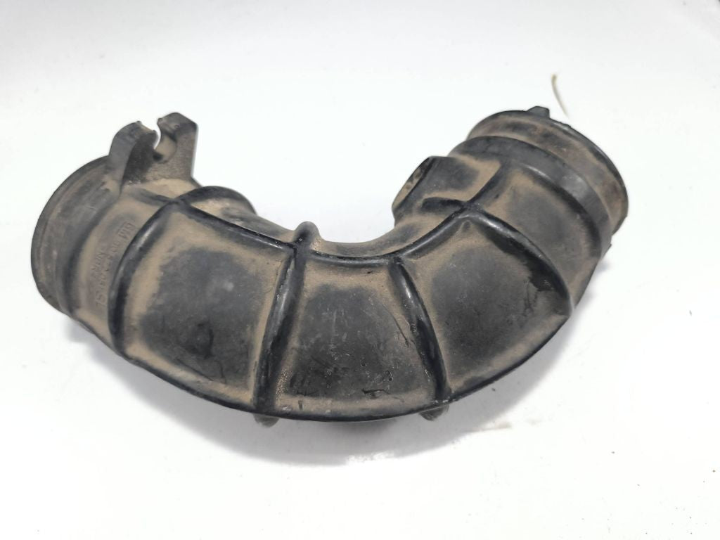 Opel Vectra B DTI 2001 Diesel air intake hose pipe 90572051
