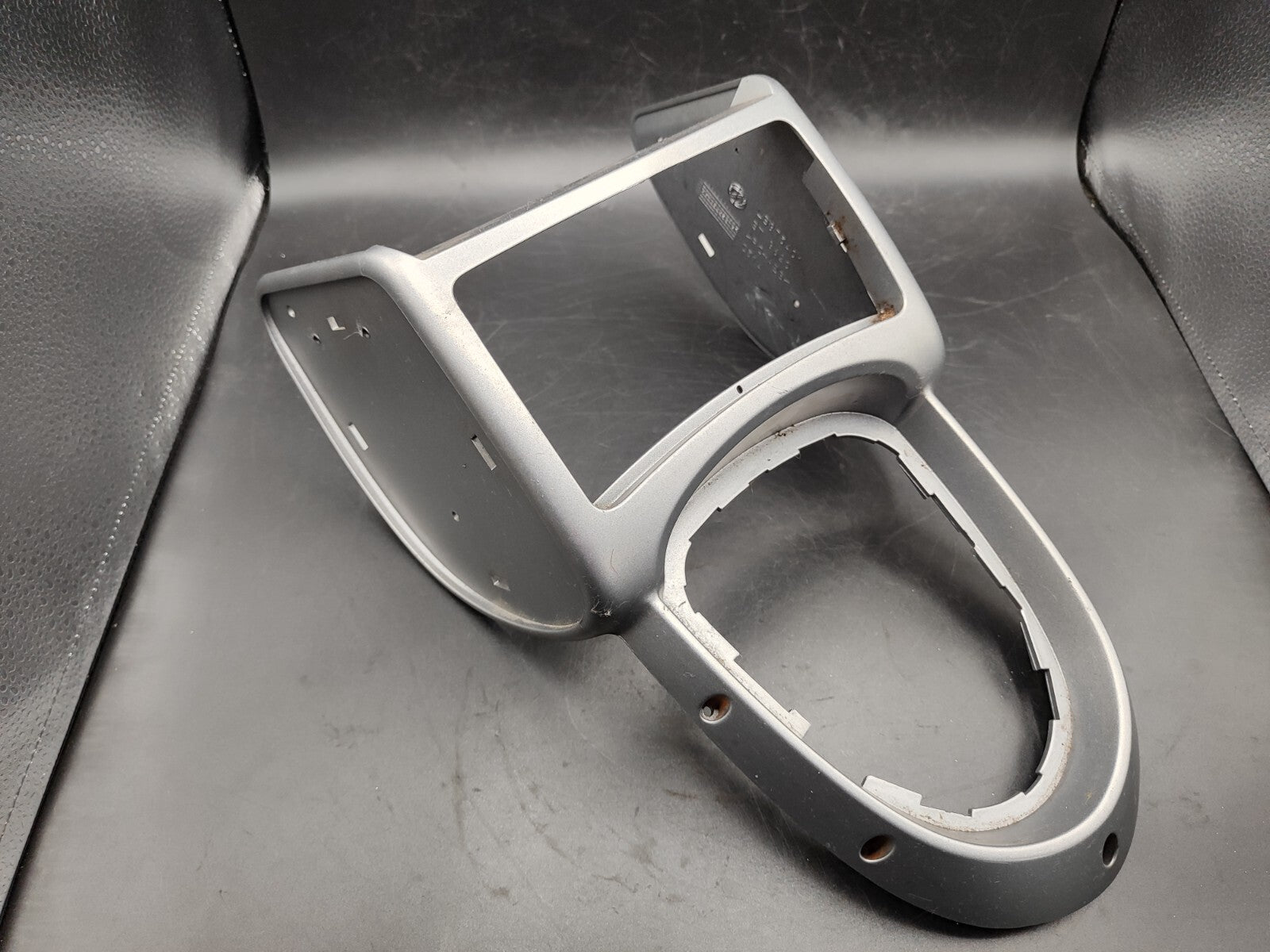 Alfa Romeo GT 1.9JTD 2009 Gear Selector Shifter Surround Trim LS375401