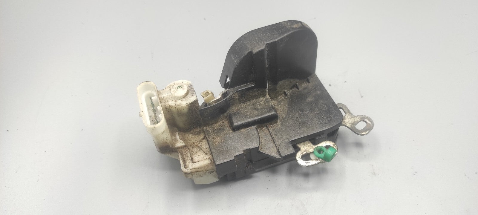 Alfa Romeo 147 1.9JTD 110kW Diesel 2004 LHD Front Left Door Lock B792