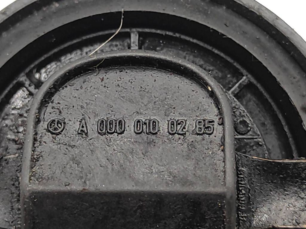 Mercedes-Benz C W203 2001 Diesel oil filler cap A0000100285