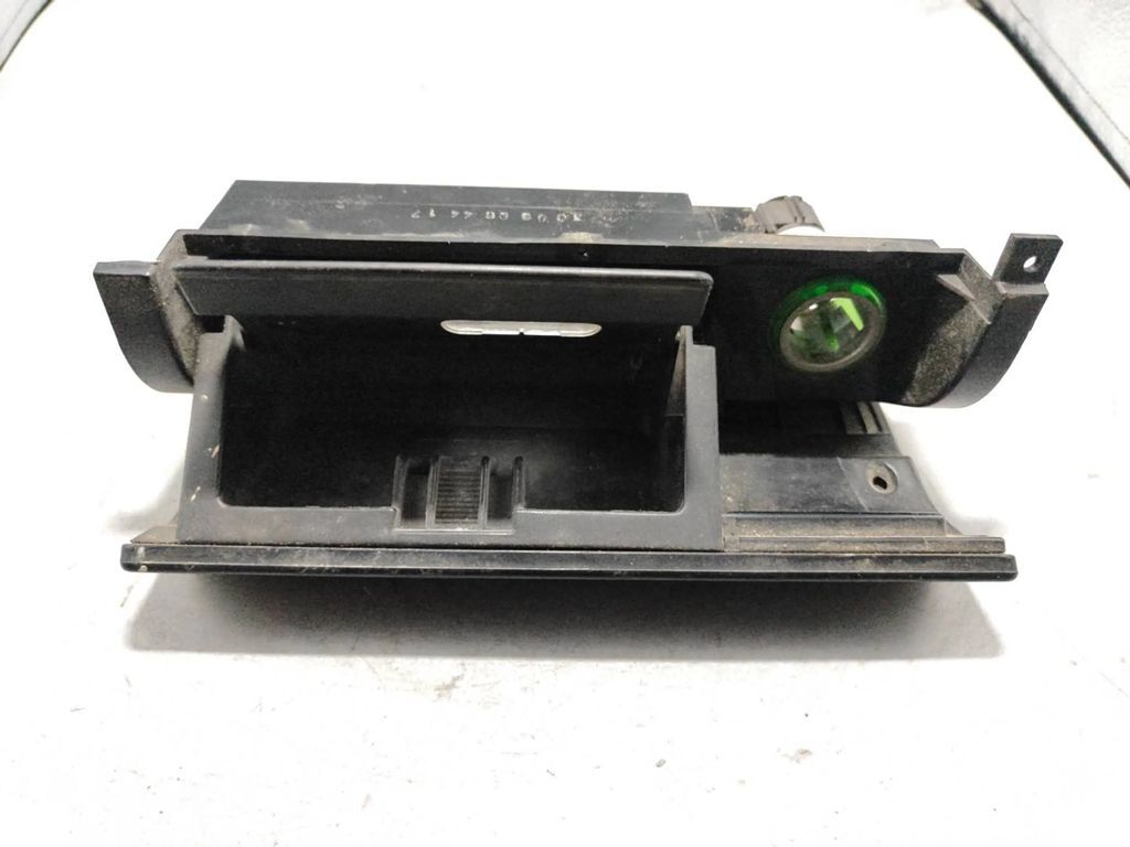Alfa Romeo 155 1.8i 1994 Front Center Console Dash Ashtray