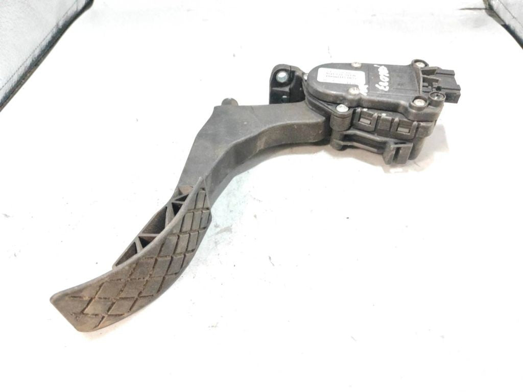 Volkswagen Bora 2004 Diesel accelerator throttle pedal 6Q1721503B