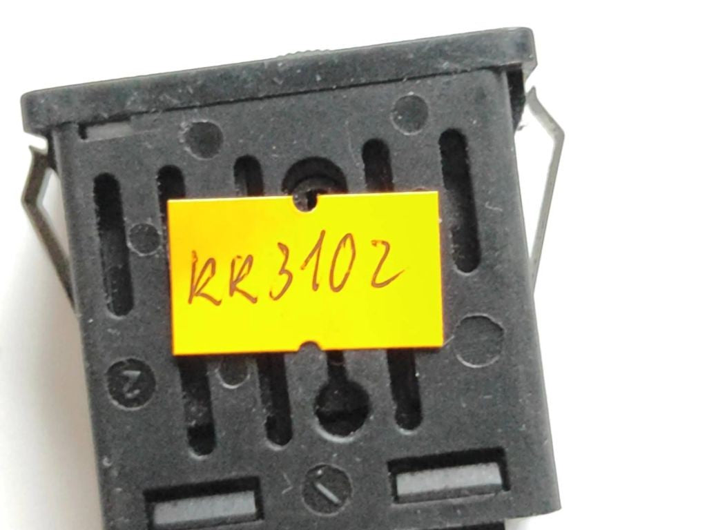 BMW 3 E36 1996 Headlight level height control switch 61318360883