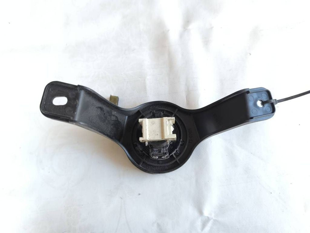 Toyota RAV 4 (XA30) 2008 Front right door high frequency speaker 8616042120