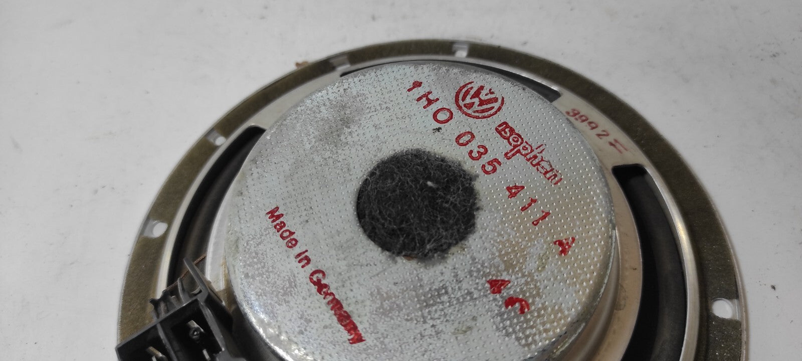 Volkswagen VW Golf MK3 1.8i 1994 Interior Front Door Speaker 1H0035411A