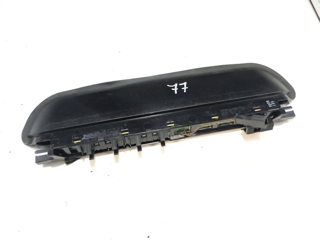 BMW 5 E60 E61 2008 Rear Third brake center stop light 6930030