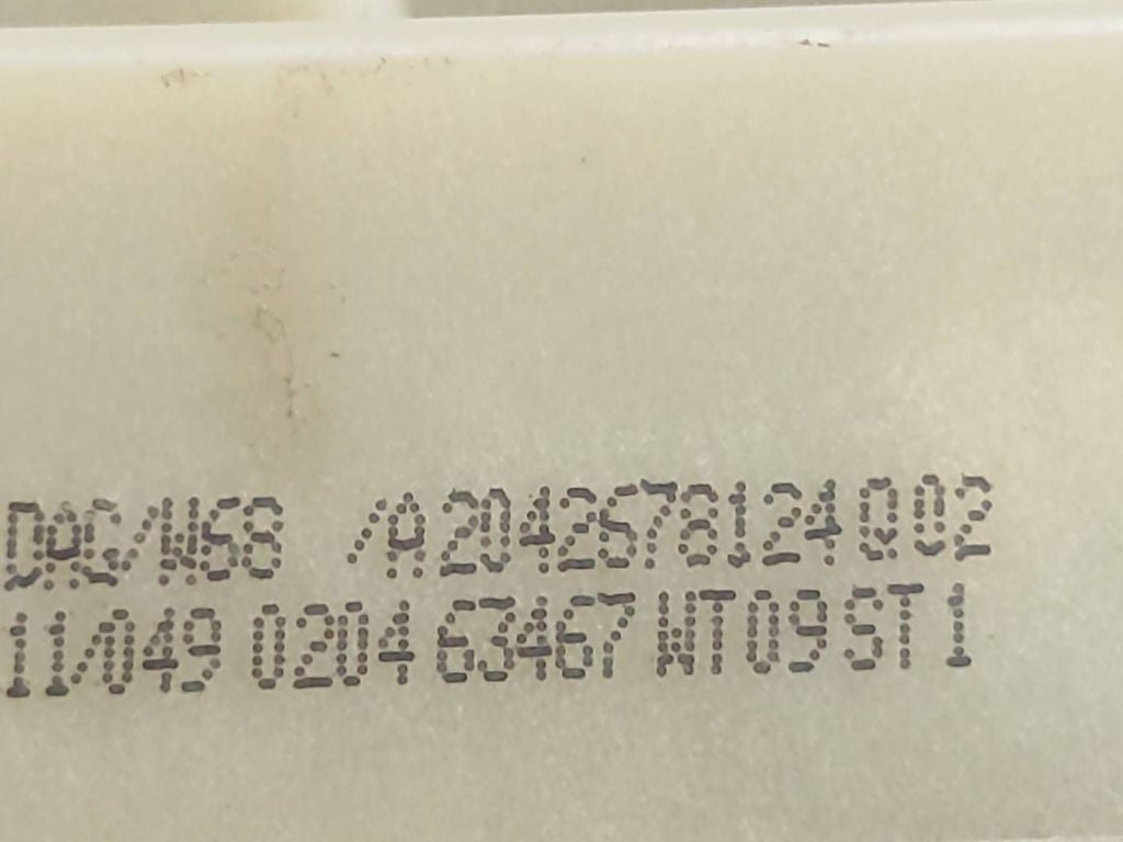 Mercedes-Benz C Class W204 2009 gear selector shifter PP204267003