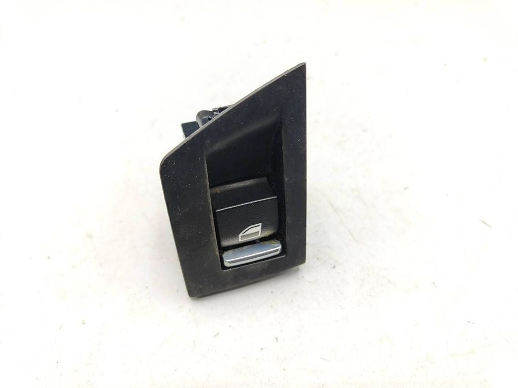 BMW 5 F10 F11 2011 Rear Electric window control switch 9208107