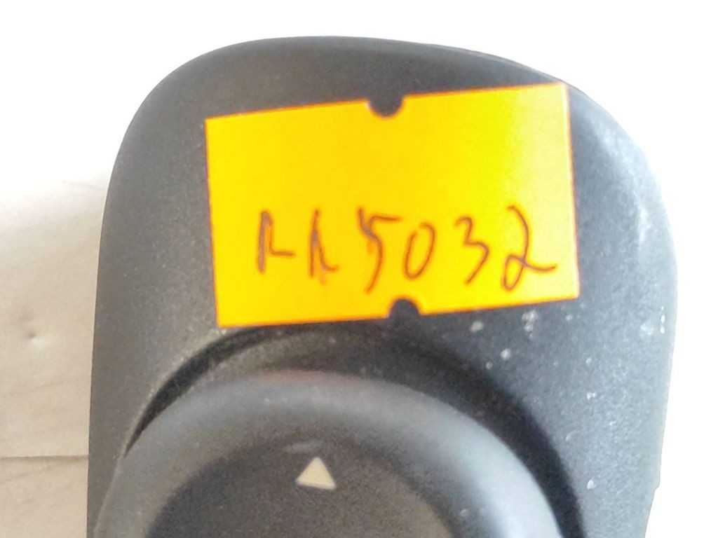 Saab 9-3 Ver2 2003 Wing mirror switch 12801062