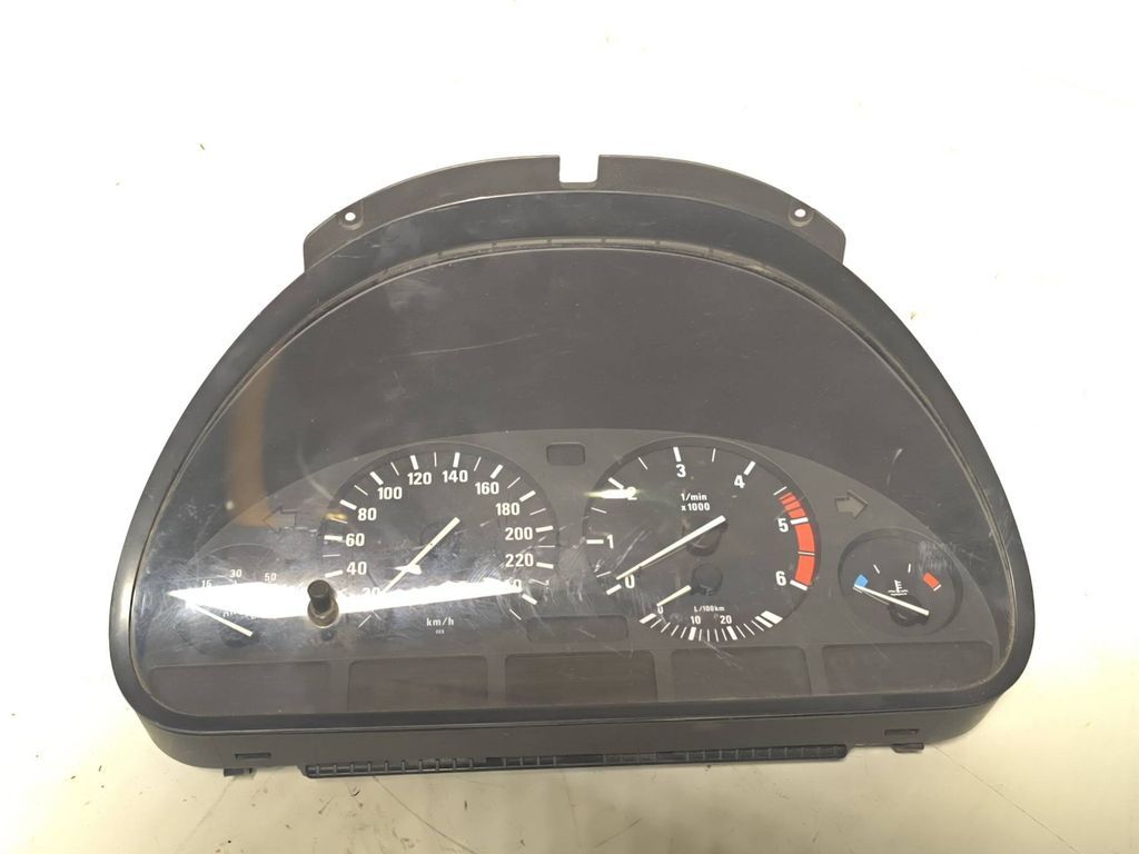 BMW 5 E39 2002 Diesel speedometer instrument cluster 62116907018
