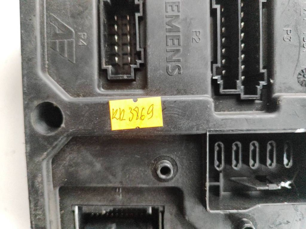 Volkswagen Sharan 2005 Fuse module S110730200G