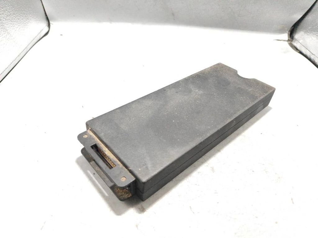 BMW 5 E39 1996 Phone control unit module 84118360235