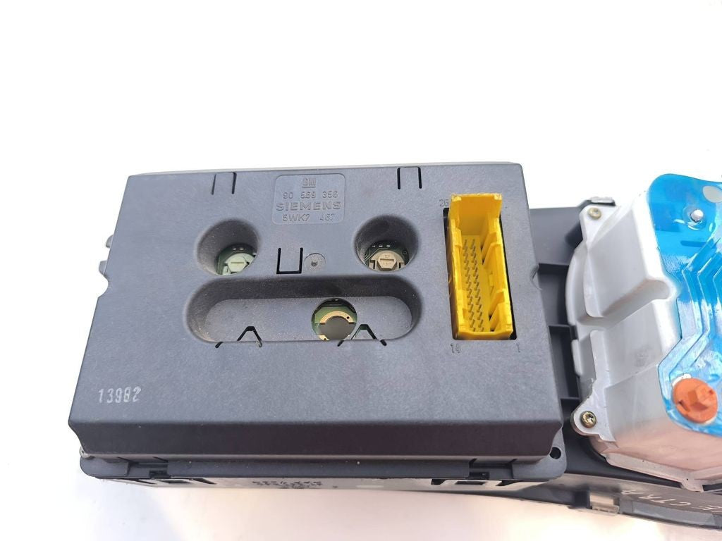 Opel Vectra B 2000 Diesel speedometer instrument cluster 09134528LS