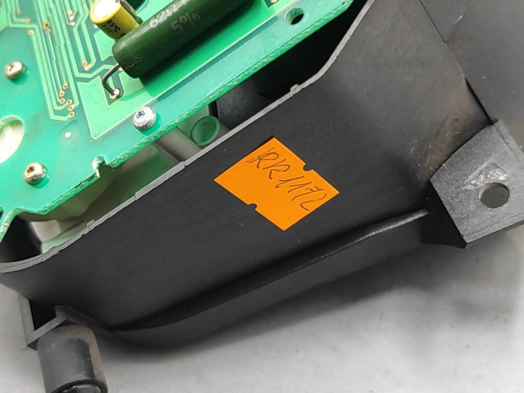 Volkswagen Golf III Diesel LHD speedometer instrument cluster 1H0919864Q