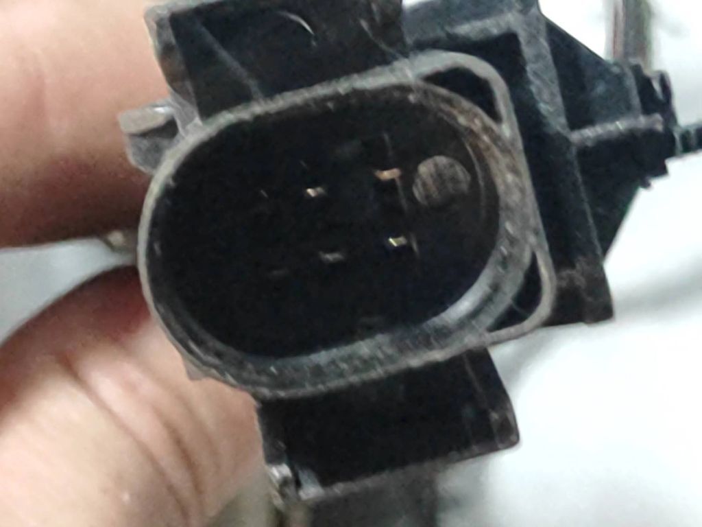 Volkswagen PASSAT B5 2000 Petrol accelerator throttle pedal 8D1723523H