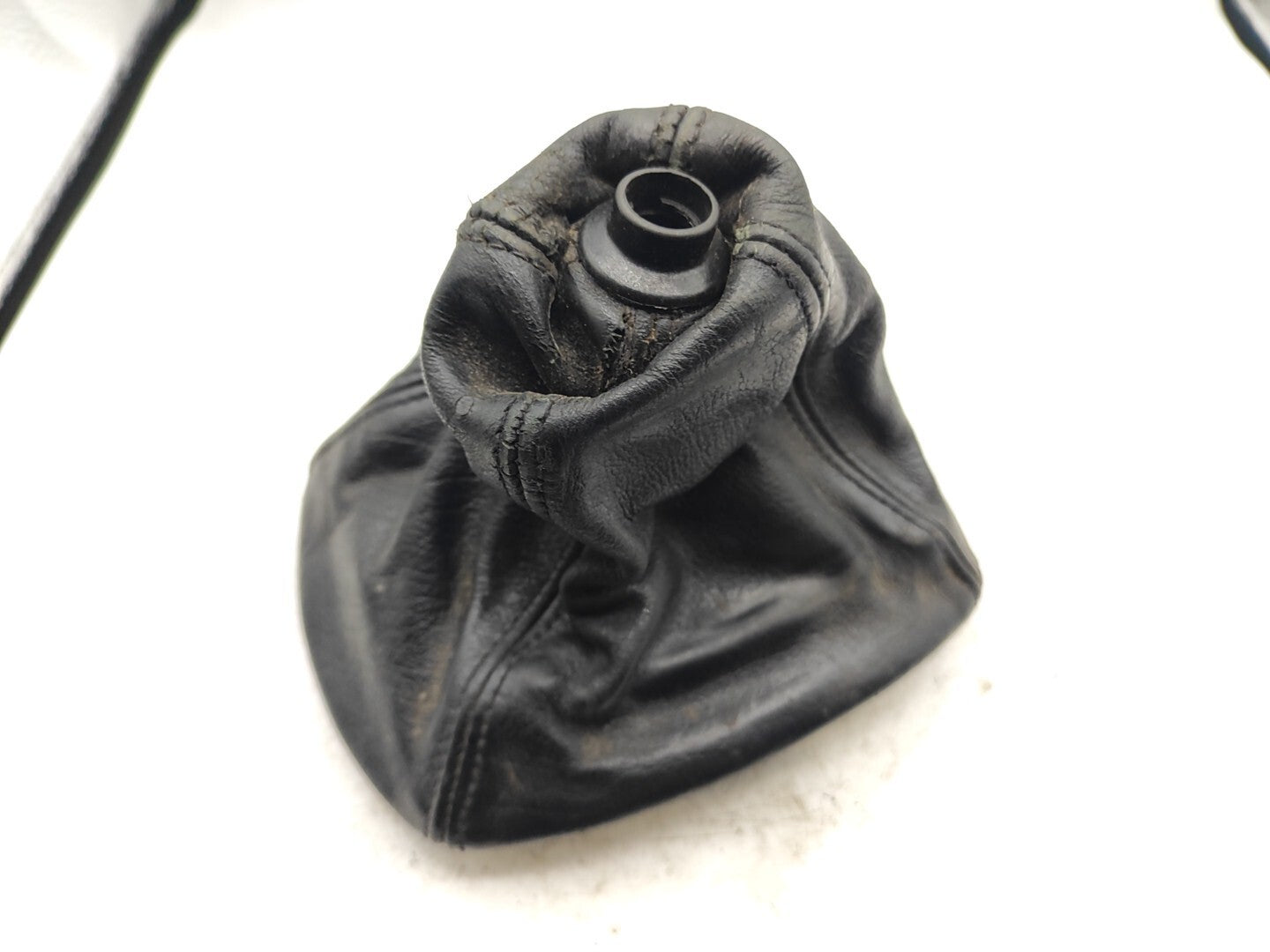 Audi A4 B5 1.8T Petrol Avant 1998 Manual Gear Stick Gaiter Trim 8D0864281B