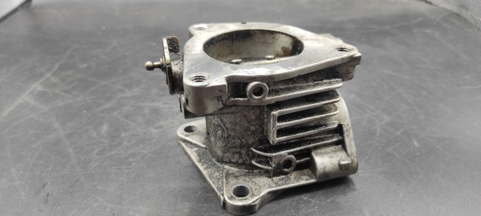 Alfa Romeo 147 1.9JTD 85kW 2003 Engine Throttle Body Valve Flange 46817373