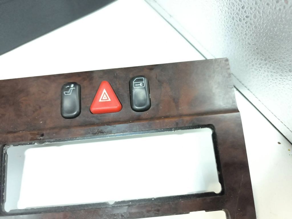 Mercedes-Benz E W210 1996 Wooden AC heater control trim A2106830508