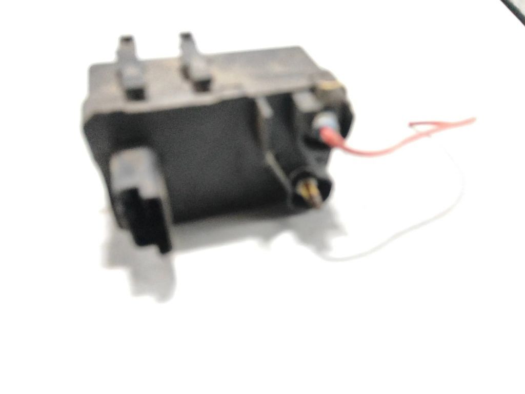 Peugeot 607 2.2i 116kW Petrol 2002 relay module 9628756080