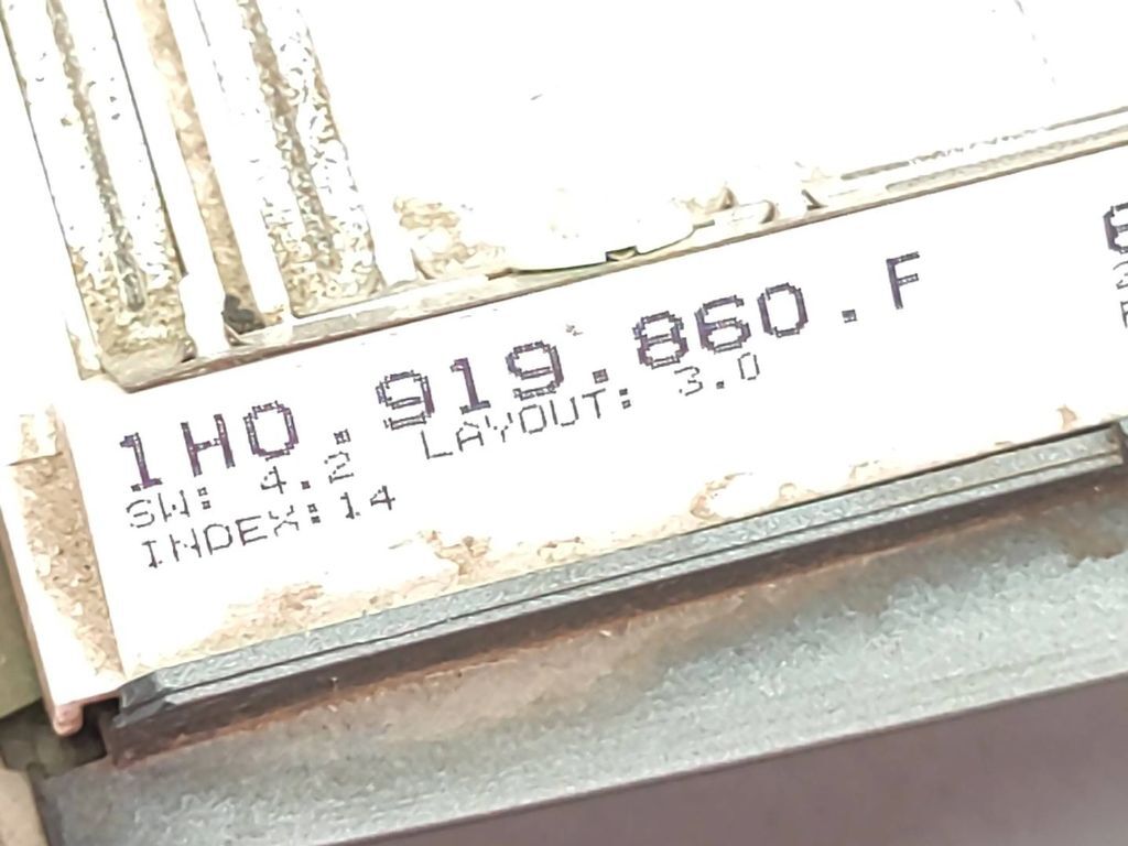 Volkswagen Golf III 1994 speedometer instrument cluster 1H0919860F