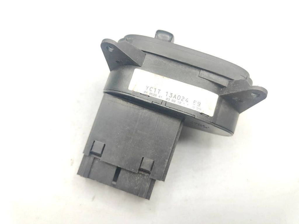 Ford Transit 2003 HeadLight switch button YC1T13A024EB