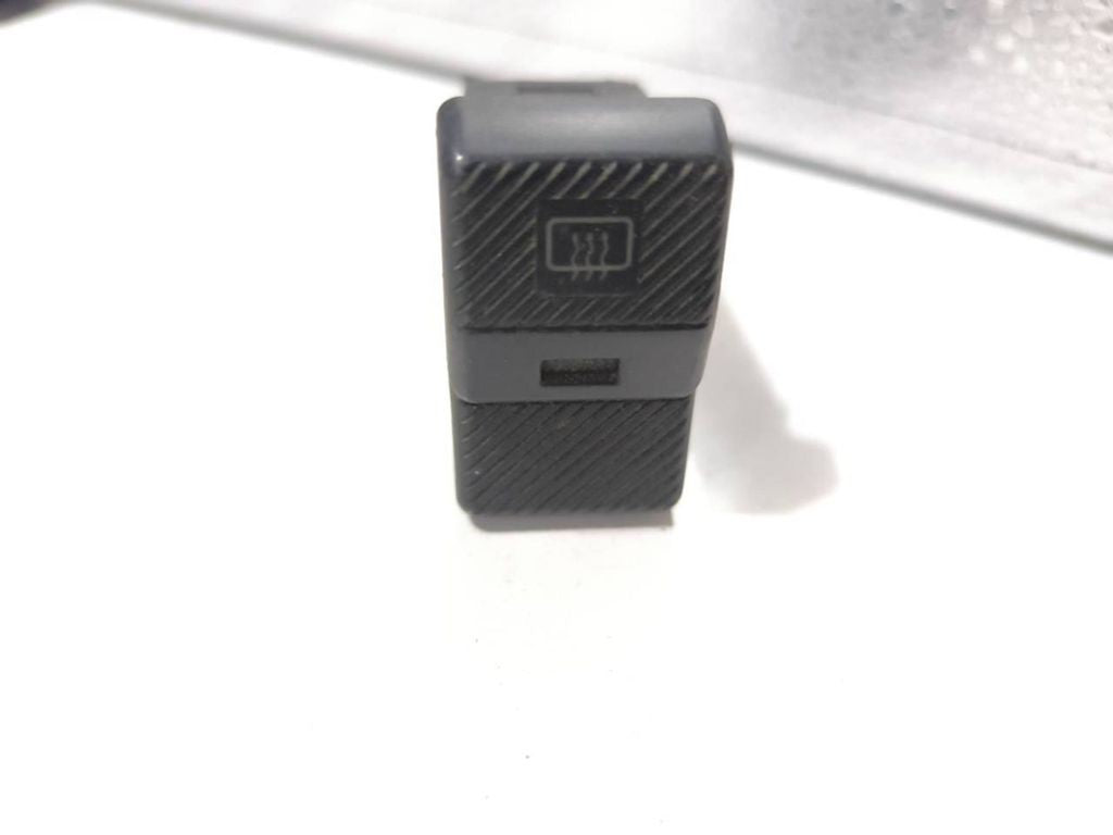 Volkswagen Transporter - Caravelle T4 Windscreen window heater switch