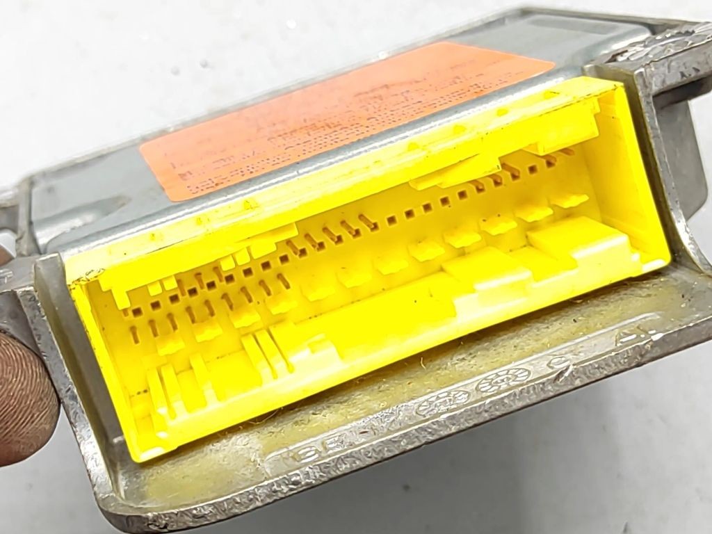 Volkswagen PASSAT B5 1998 Control unit module 6Q0909605B