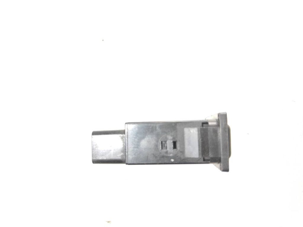 Toyota Avensis T250 2008 Traction control (ASR) switch TR8801