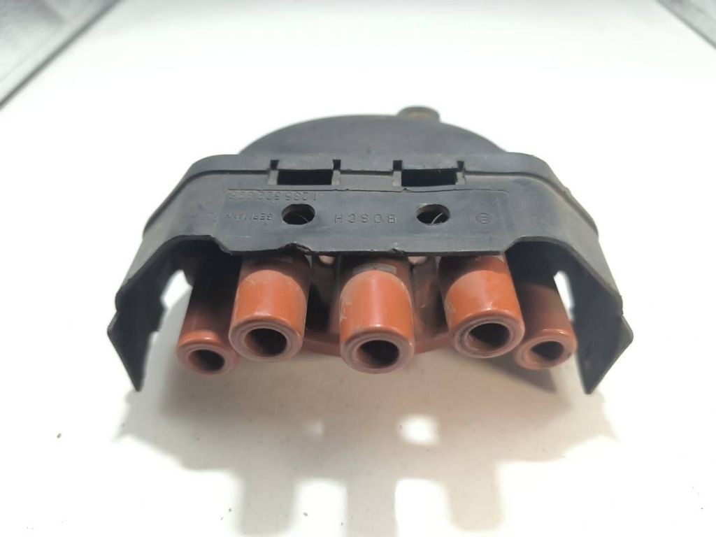 BMW 3 E36 1992 Spark distributor cap 1235522396