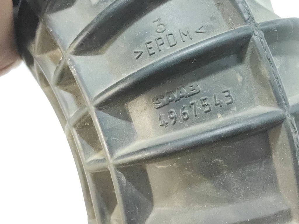 Saab 9-5 2.0T 110kW Petrol 2000 air intake hose pipe 4967543