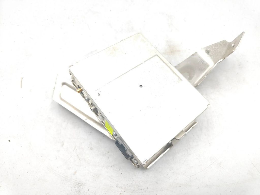 Audi A6 C5 4B 2.5TDI 2003 GPS navigation control unit module 4B1919894B