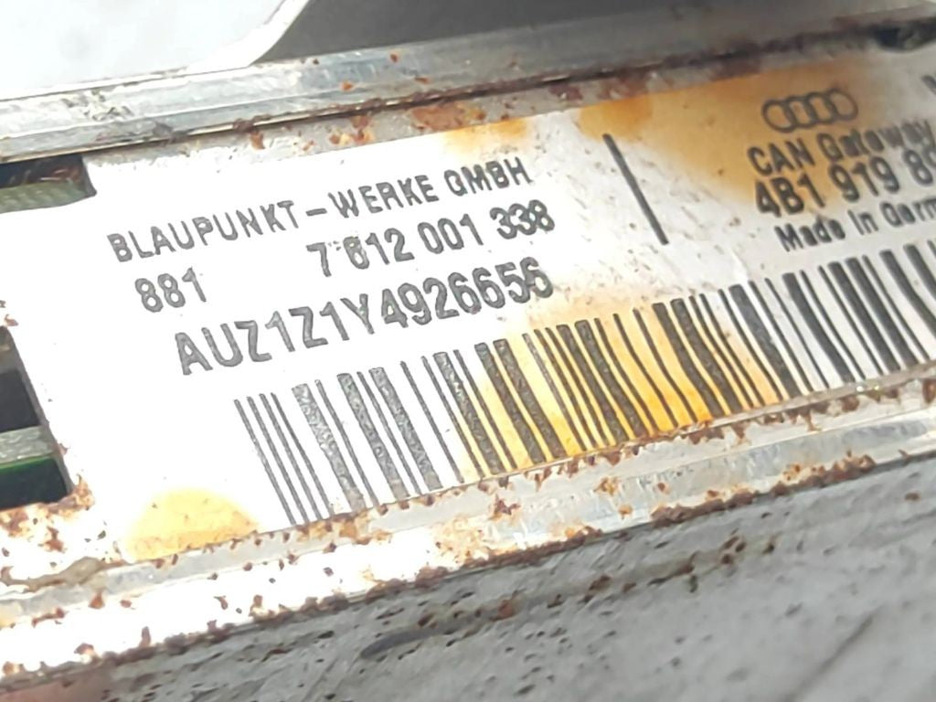 Audi A6 S6 C5 4B 1999 GPS navigation control unit module 4B1919894