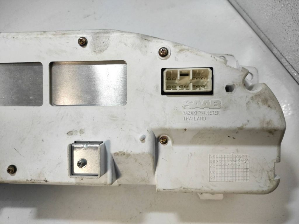 Saab 9-5 2.0T 110kW Petrol 2000 5042403 speedometer instrument cluster