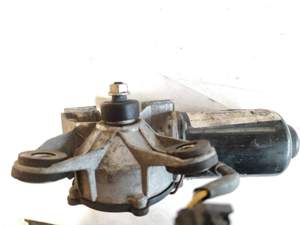 Saab 9-3 Ver1 2005 RHD Front wiper motor 23003923
