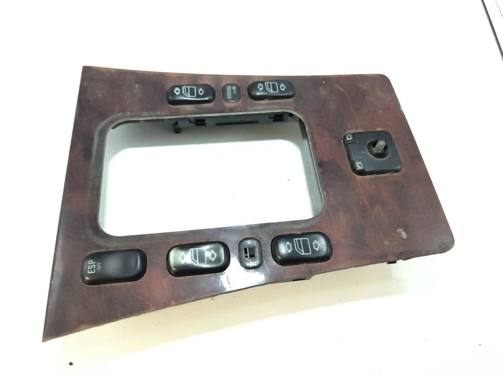 Mercedes-Benz E W210 1996 Gear shifter surround trim plastic 486010