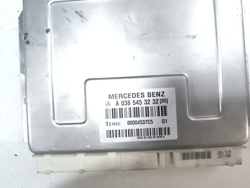 Mercedes-Benz E W211 2004 Suspension control unit module A0365453232