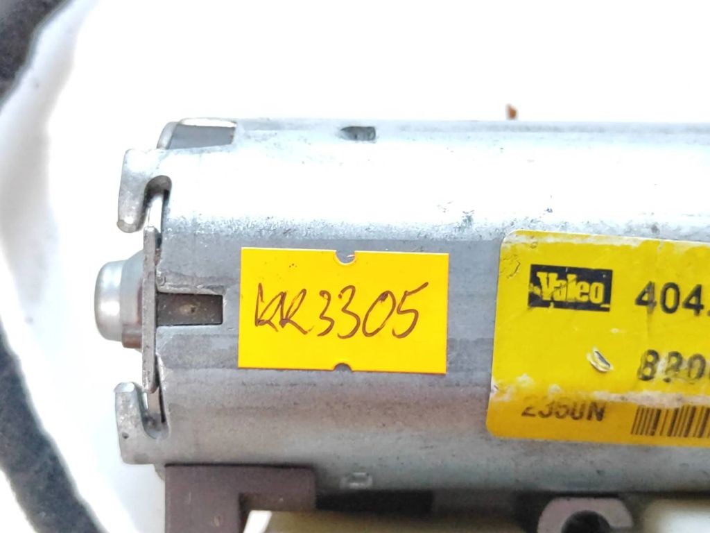 Audi A6 S6 C5 4B 2001 Sunroof electric motor actuator 4B0959591A