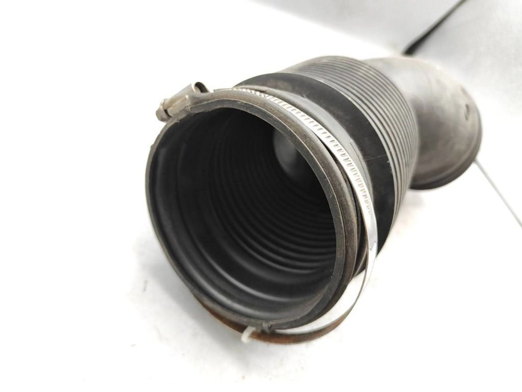 Citroen C5 2009 Diesel Engine air intake hose pipe 9655137080
