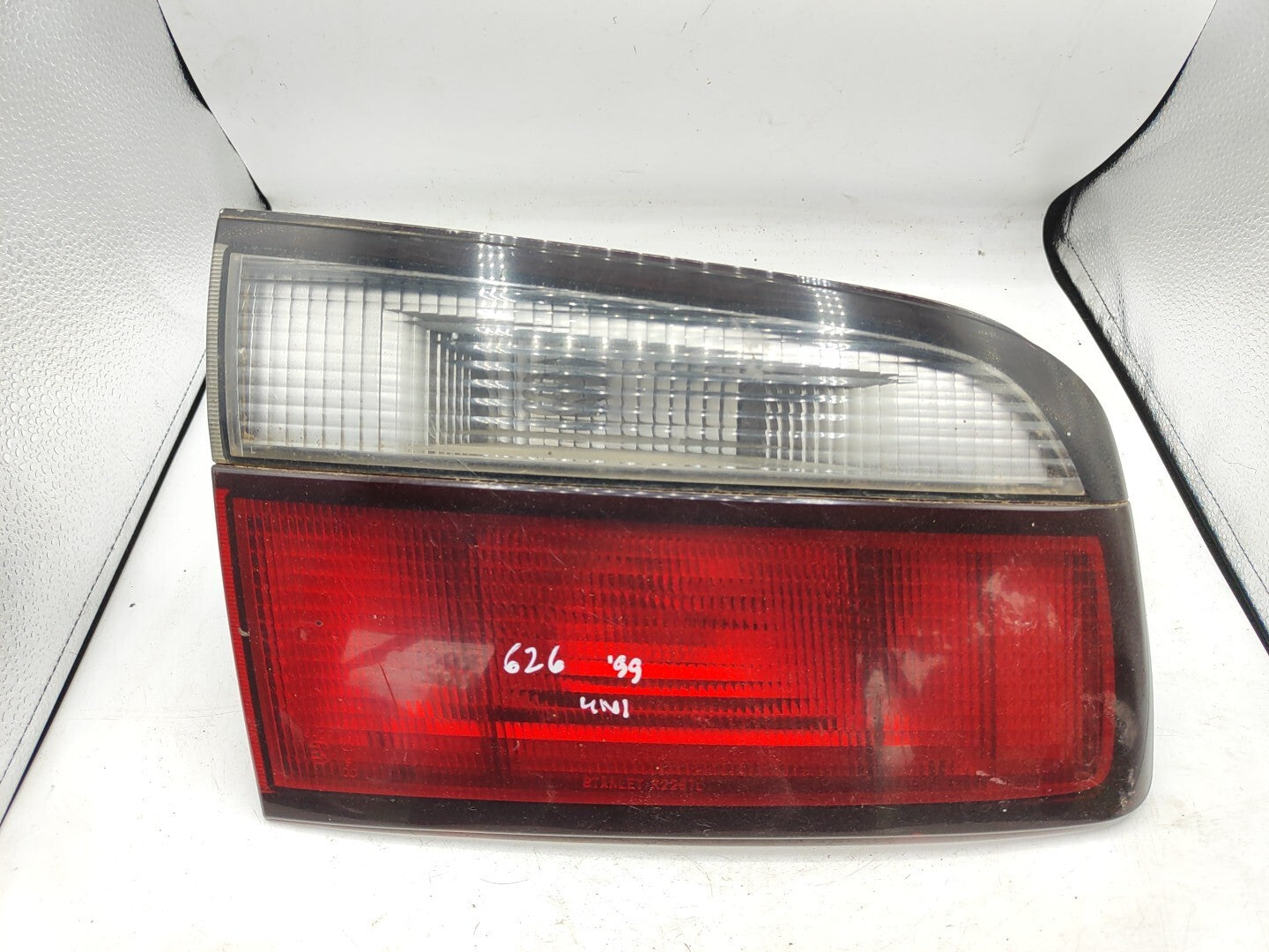 Mazda 626 Caravan 1999 LHD Rear Left Side Taillight Lamp Light R2267