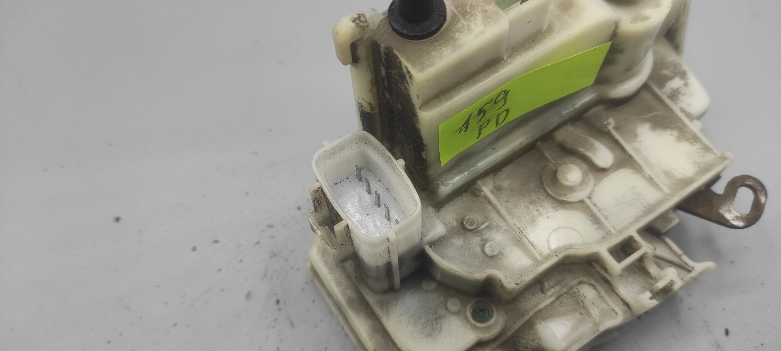 Alfa Romeo 159 1.9JTDm 110kW Diesel 2008 LHD Front Right Door Lock B792