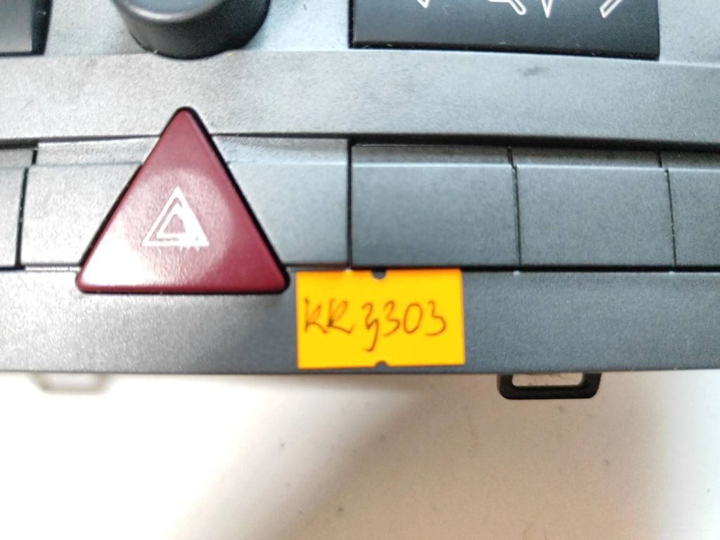 Citroen C5 2009 Interior AC Climate control unit module 96573328