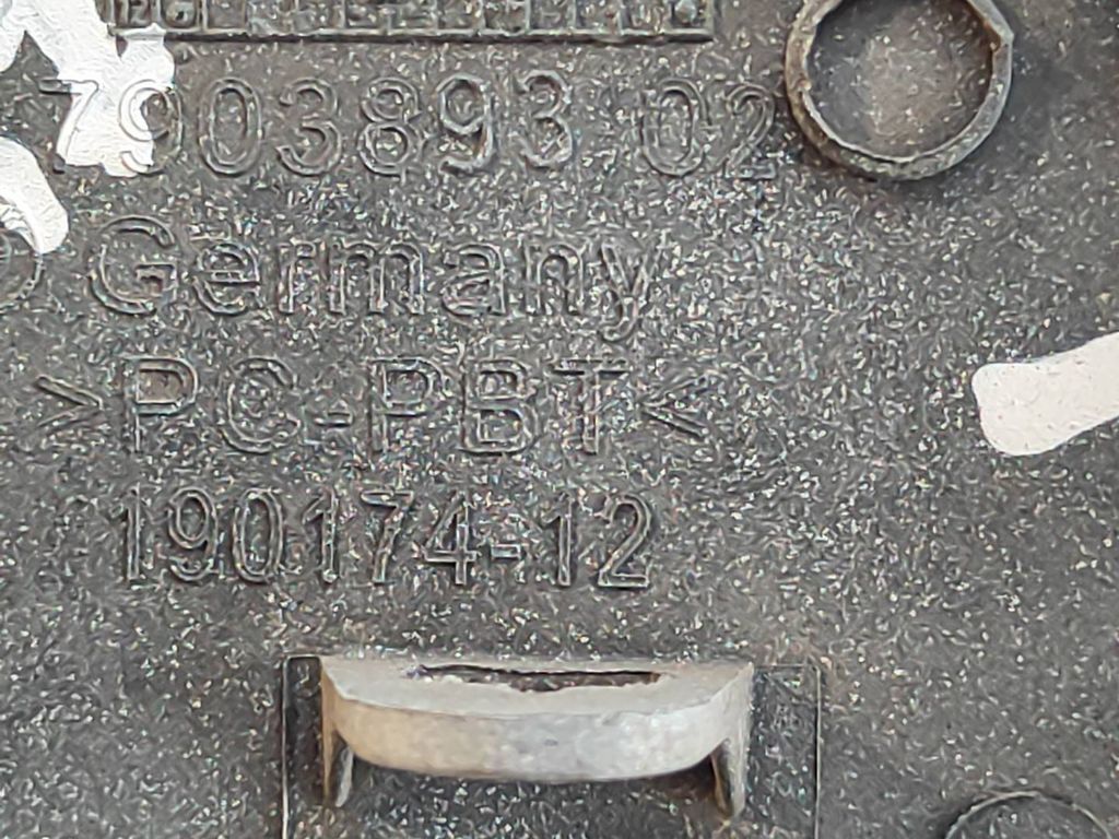 BMW F34 2013 Front tow hook cap cover 19017412