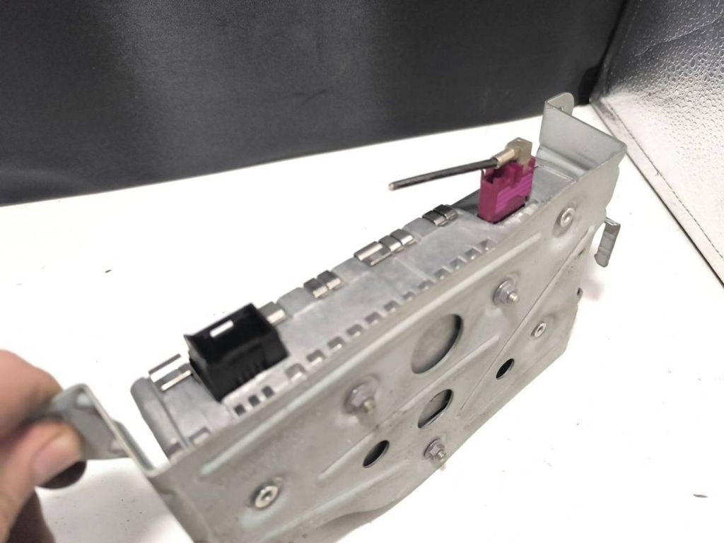 Mercedes-Benz W212 2015 Radio control units module A1669003407