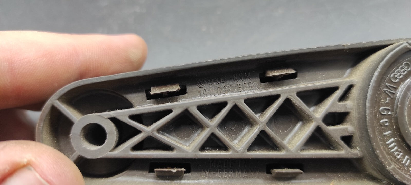 Volkswagen VW Golf Jetta Mk2 1989 Window Mechanism Winding Handle 191837579