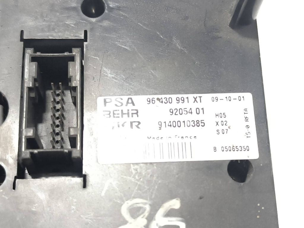 Peugeot 307 2001 Climate control unit module 96430991XT